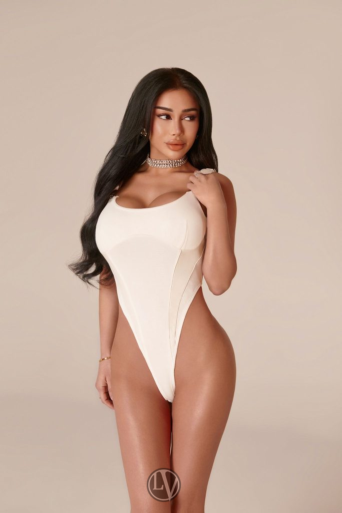 Top call-girl Priscilla looking seductive in her recent naughty photos
