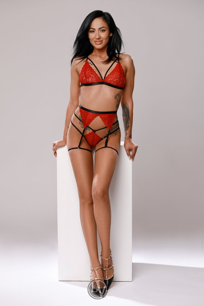 Flo is one of our best escorts with perfect feminine curves